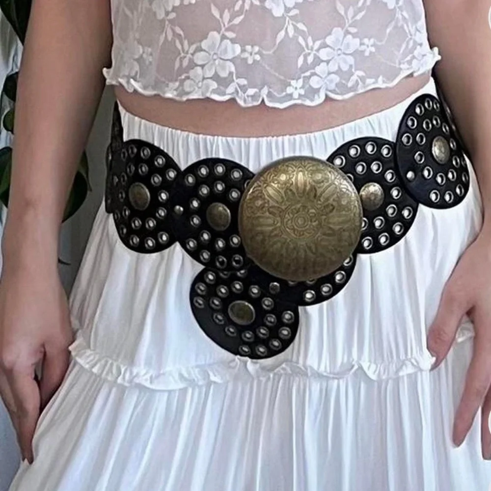 Black Western Round Concho Disk Belt - Picture 6 of 6